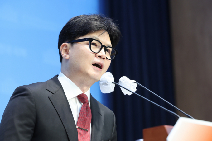 한동훈 전 국민의힘 비상대책위원장이 23일 오후 서울 여의도 소통관에서 열린 당대표 출마선언 기자회견에서 출마선언을 하고 있다./사진=뉴시스  /사진=