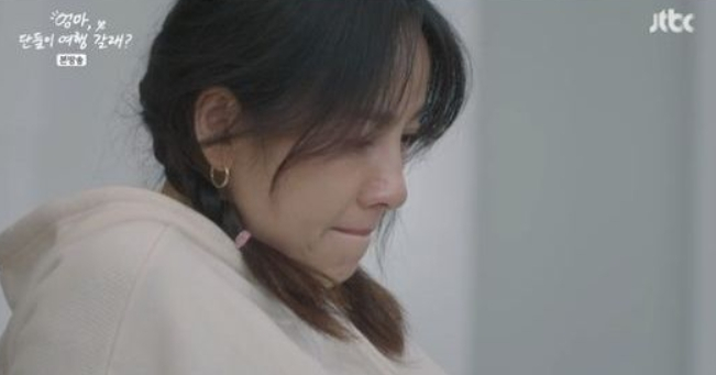  가수 이효리가 아버지에게 쌓인 응어리를 털어놨다. /사진=JTBC '엄마, 단둘이 여행 갈래?' 캡처