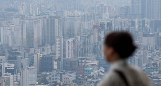 서울 중구 남산에서 바라본 아파트 단지. /사진=뉴시스