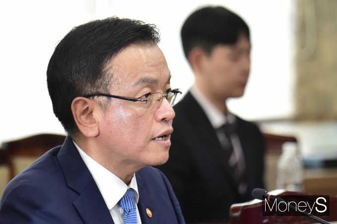 [머니S포토] 한일 재무장관회의, 발언하는 최상목 경제부총리
