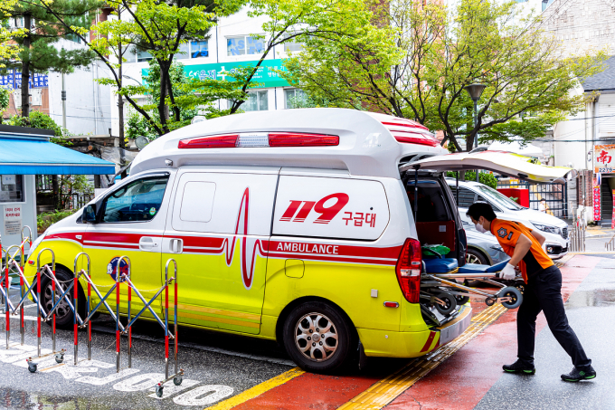 정부가 올해 말부터 중증환자 병원 간 이송체계 구축 시범 사업을 진행한다. 사진은 기사 내용과는 무관함. /사진=이미지투데이