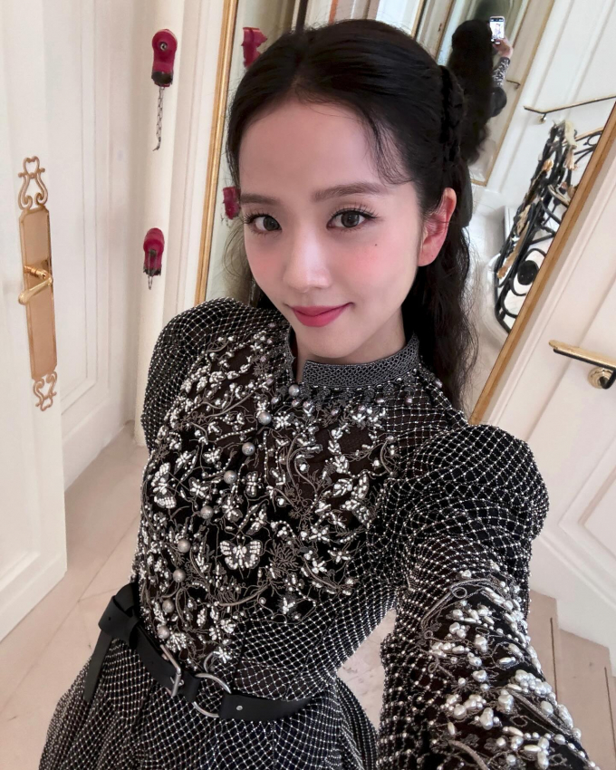 사진=지수 인스타그램
