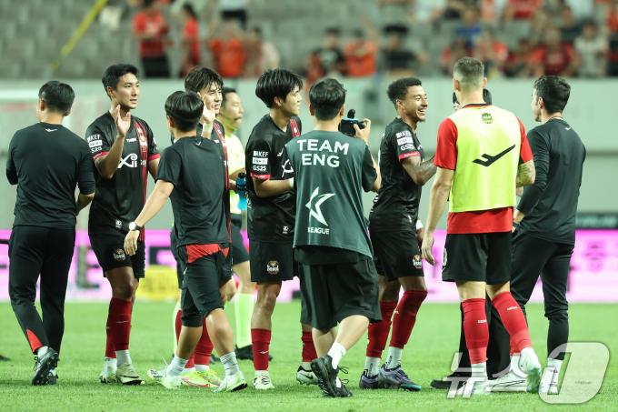 [사진] 강원 FC 상대로 2대0 승리 거둔 FC 서울