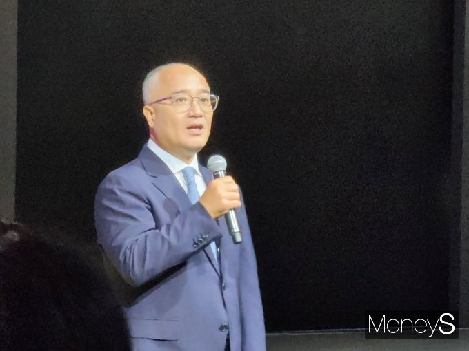 한상윤 BMW 그룹 코리아 대표가 참가 개요를 설명하고 있다. /사진=박찬규 