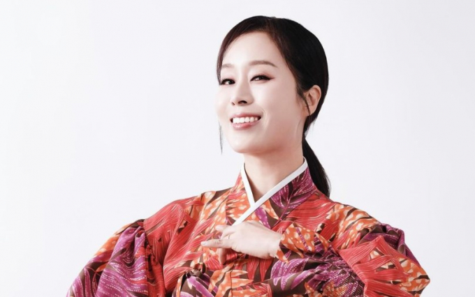 국악인 박애리가 이혼설과 불륜설에 분노, 법적 대응에 나섰다. /사진=팝핀현준 인스타그램
