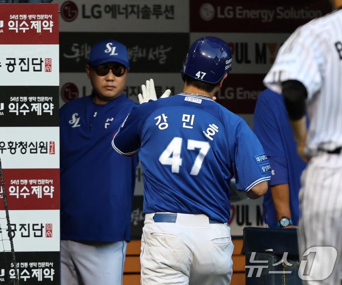 [사진] 강민호 희생플라이로 선취점