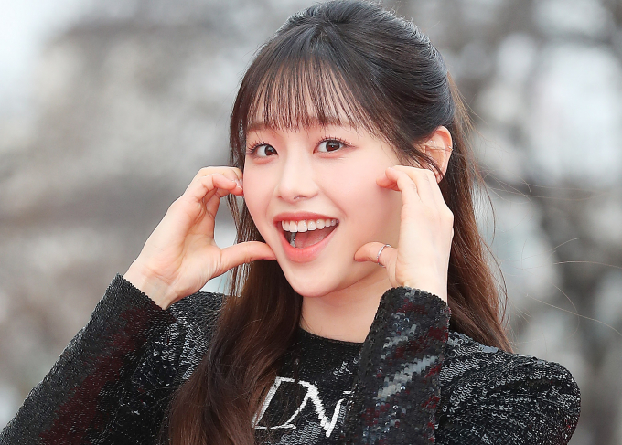 가수 츄(CHUU)가 전속계약 무효 소송에서 최종 승소했다. 사진은 지난 3월 서울 동대문구 경희대학교 평화의 전당에서 열린 '2024 유니버설 슈퍼스타 어워즈'(Universal Superstar Awards)에 참석한 가수 츄. /사진=스타뉴스