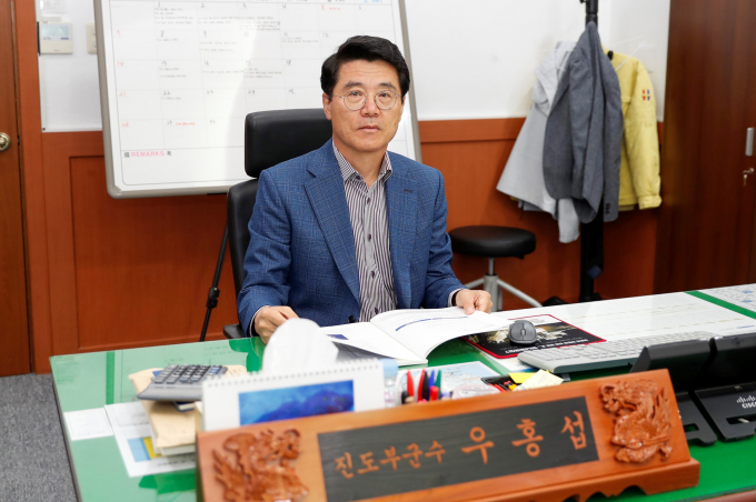                                              우홍섭 전남 진도부군수/진도군