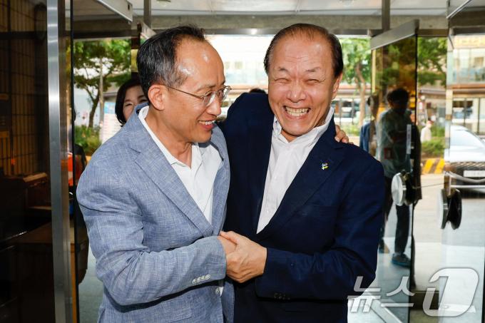[사진] 환하게 웃는 황우여·추경호