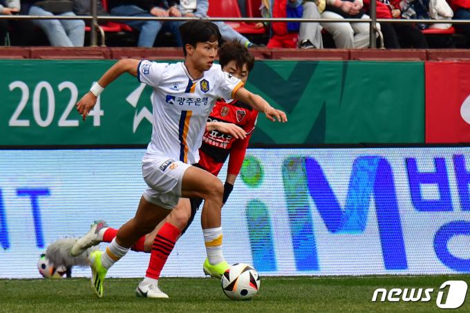 광주FC 윙어 엄지성이 유럽 진출을 추진하고 있다. 2024.3.17/뉴스1 ⓒ News1 최창호 기자
