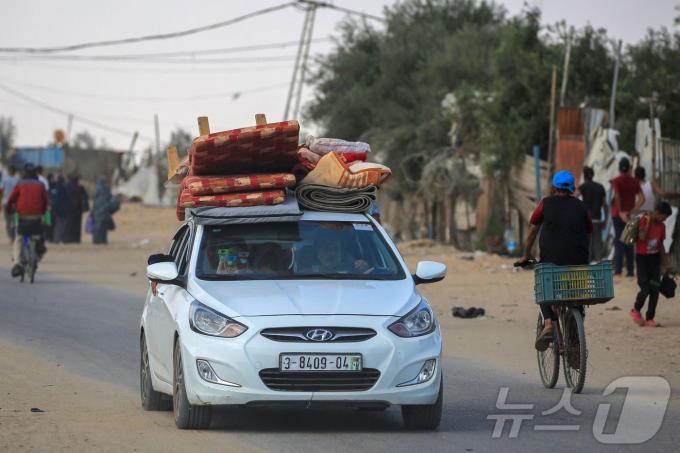 [사진] [포토]팔레스타인 주민들 가자 라파 탈출 지속