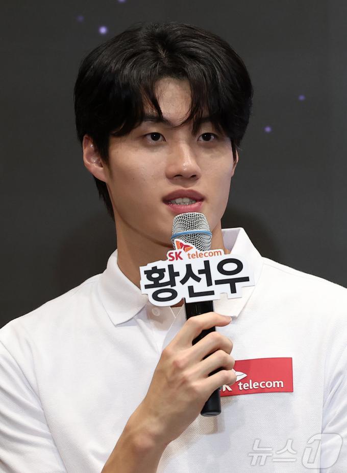 [사진] 파리 올림픽 출전 앞둔 수영 황선우