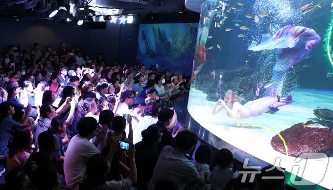 [사진] 국내 첫 아쿠아리움 아쿠아플라넷63, 오늘 마지막으로 영업종료