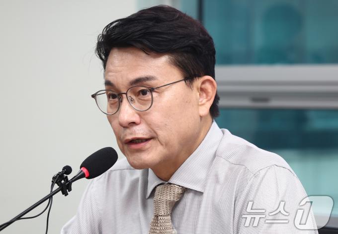 [사진] 청년정책 간담회 갖는 국민의힘 당대표 후보