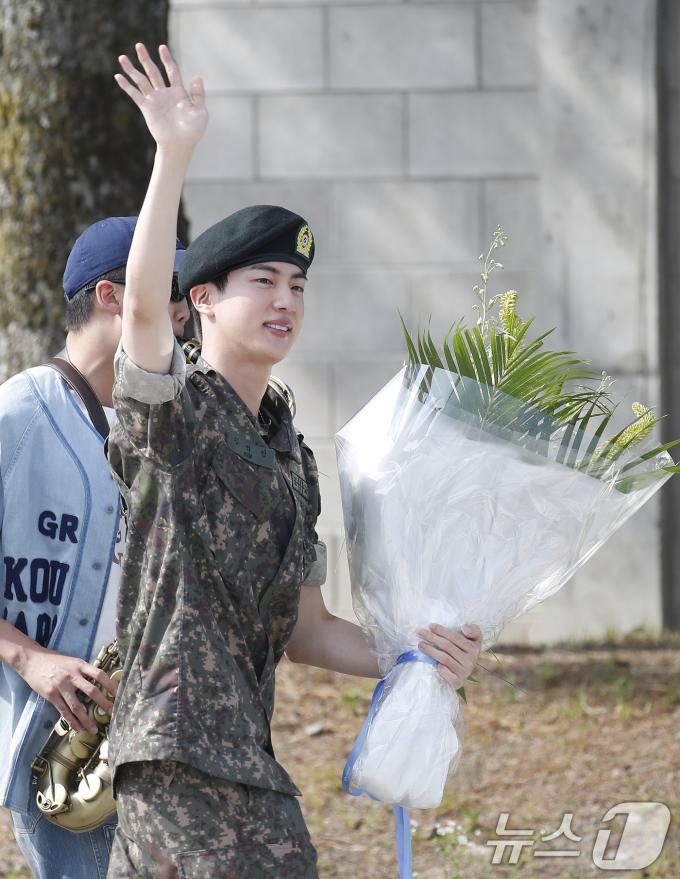 그룹 방탄소년단(BTS) 진ⓒ News1 권현진 기자