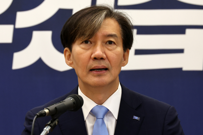 조국 조국혁신당 대표가 전당대회 출마에 대해 당연히 도전할 것이라고 밝혔다. 사진은 조 대표가 지난 1일 서울 여의도 국회에서 열린 최고위원회의에서 발언하는 모습. /사진=뉴시스