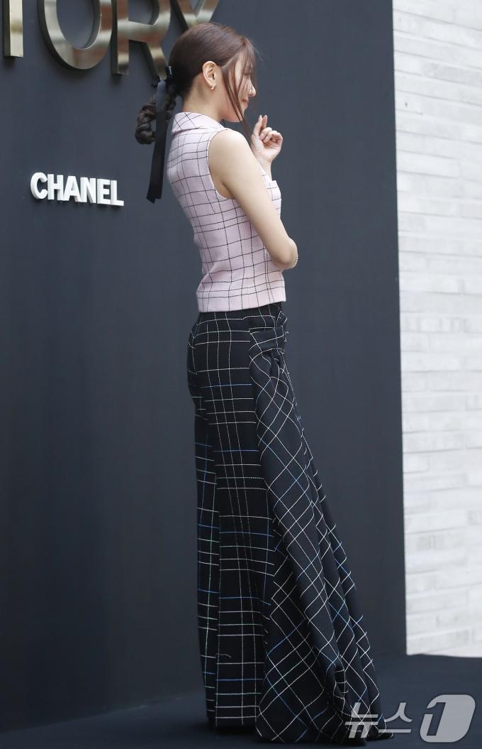 [사진] 최수영, 옆라인도 완벽