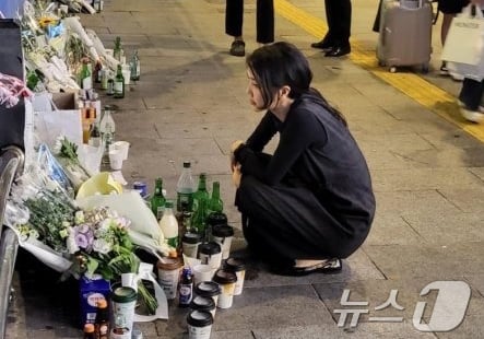 [사진] 김건희 여사, 시청역 사고 현장 찾아 추모