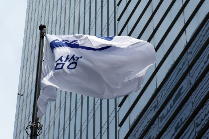 삼성전자의 주가가 강세다. 사진은 서울 서초구 삼성전자 서초사옥 모습./ /사진=뉴스1