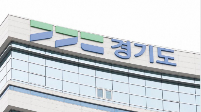 경기도가 내년도 추진하는 100개 사업에 필요한 국비 4조89억원을 확보하기 위해 총력전을 펼치고 있다. 사진은 수원시 영통구 경기도청 모습. 사진제공=경기도 