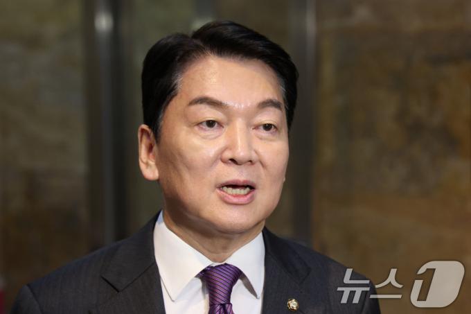 [사진] 해병대원 특검법 표결 마친 안철수