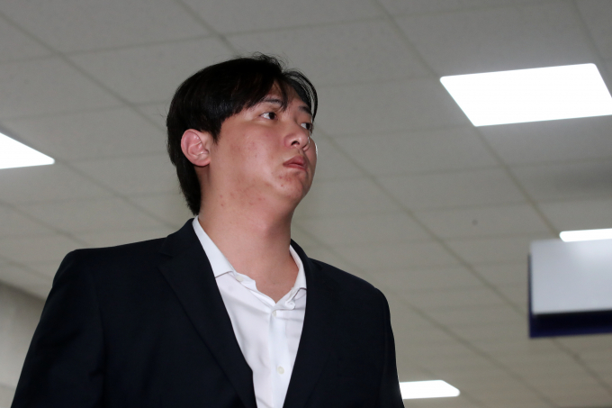 메이저리거 김하성을 협박해 거액을 뜯어낸 혐의를 받는 전직 야구선수 임혜동에 대한 구속영장이 또다시 기각됐다. 사진은 지난 4일 오전 서울 서초구 서울중앙지방법원에서 열린 구속 전 피의자 심문(영장실질심사)에 출석한 전직 프로야구 선수 임혜동. /사진=뉴스1
