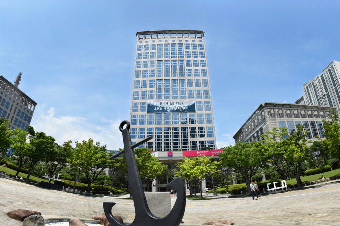 부산시청 전경/사진=부산시