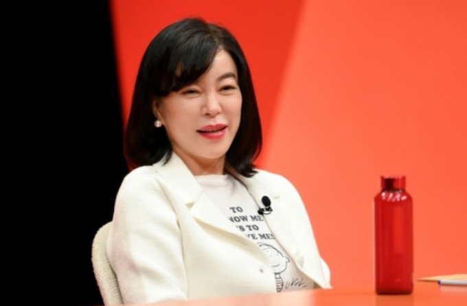 방송인 최화정이 '연하 킬러'라는 세간의 소문에 직접 해명에 나섰다. /사진='미우새' 제공