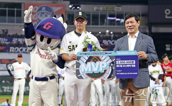 [사진] 퓨처스 올스타전 MVP는 조세진