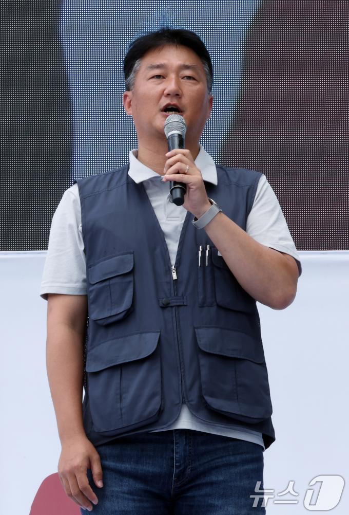 [사진] 연대사 하는 양경수 위원장