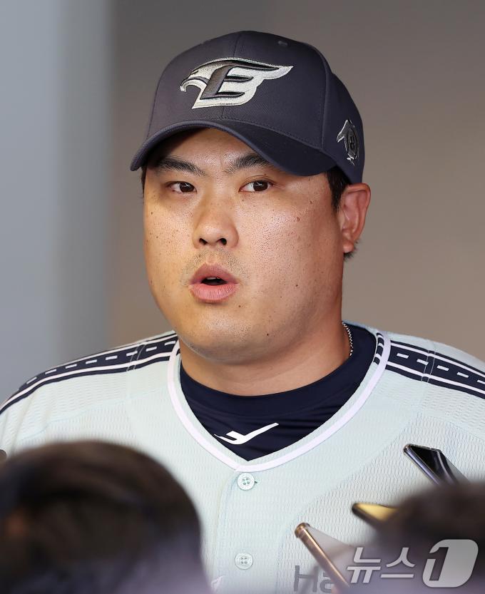 [사진] 12년 만에 올스타전에 돌아온 '몬스터' 류현진