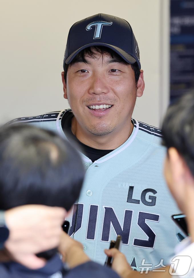[사진] '13시즌 연속' 올스타 출장 타이기록 앞둔 김현수