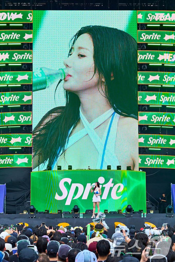 [사진] 권은비 '내가 바로 워터밤 여신'
