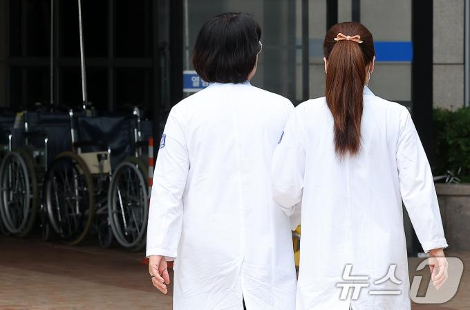 [사진] 전공의에 내용증명 발송한 병원…