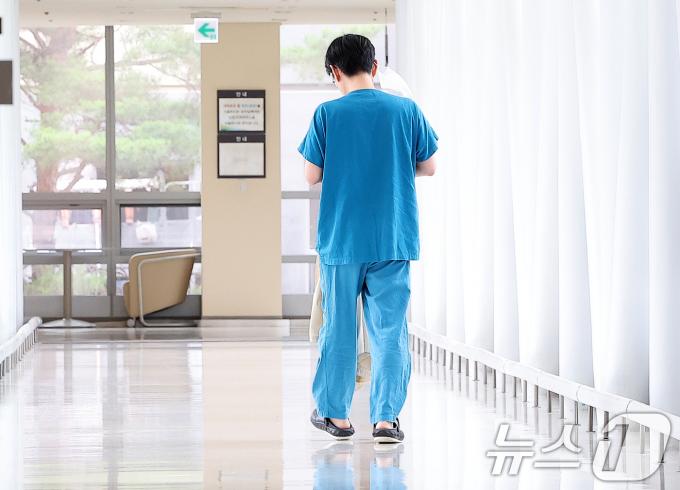 [사진] 전공의에 내용증명 발송한 병원 '정부 '전공의 복귀 대책'에 촉각'