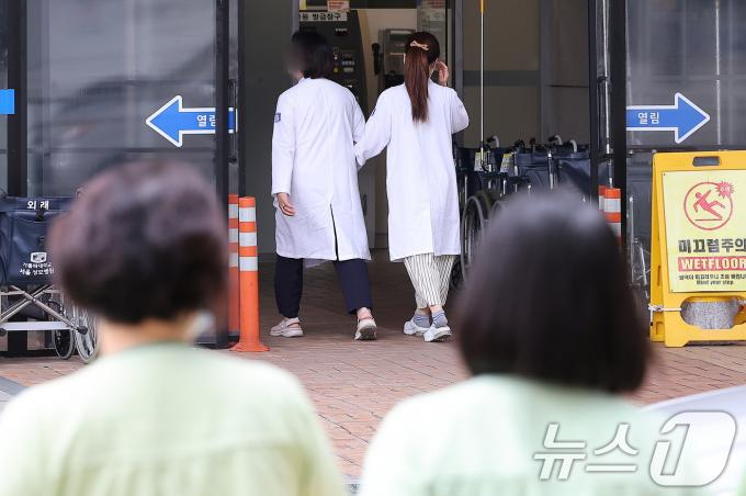 [사진] 정부, 돌아오지 않는 전공의 대응 방안 곧 발표