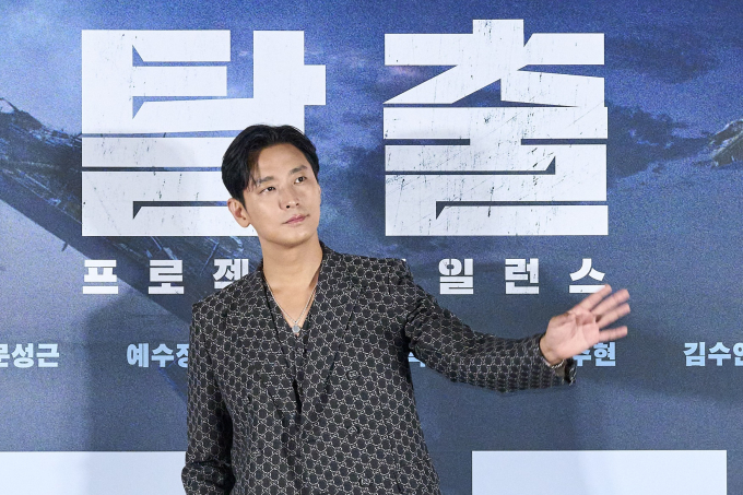 배우 주지훈이 지난 8일 오후 서울 용산CGV에서 열린 '탈출: 프로젝트 사일런스' 기자간담회에 참석해 극 중 에피소드를 언급했다. /사진=CJ E&M 제공