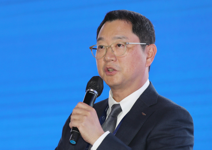 회사의 흑자 전환을 이끈 윤웅섭 부회장의 위기 극복 방법이 주목된다. 사진은 2022년  '세계 바이오 서밋 2022'에 참가한 윤 부회장. /사진=뉴시스