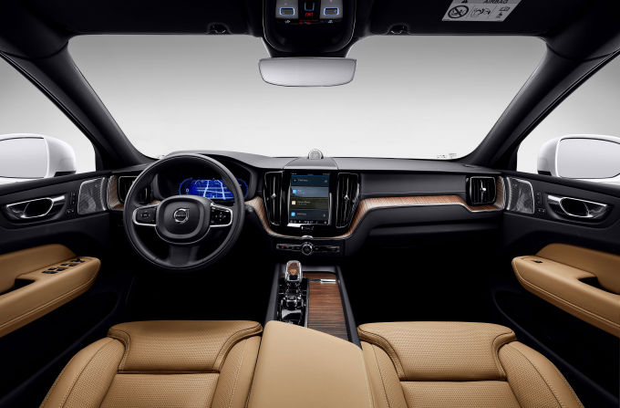 볼보 차종에는 티맵 인포테인먼트 서비스가 기본 탑재된다. /사진=볼보자동차코리아