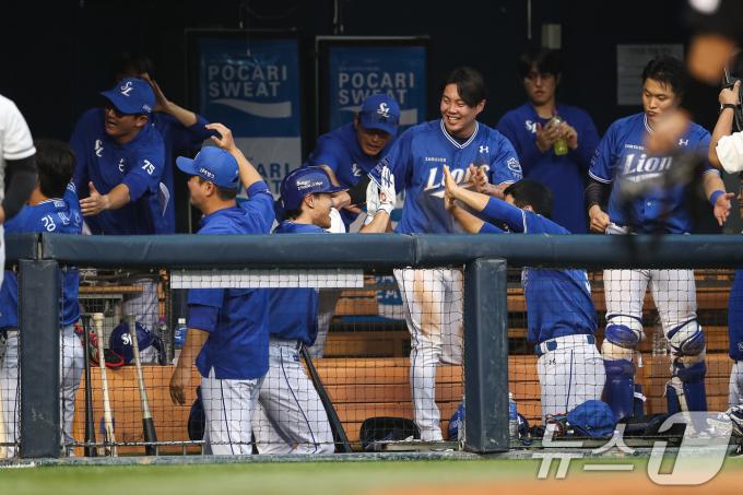 [사진] 다시 앞서가는 삼성
