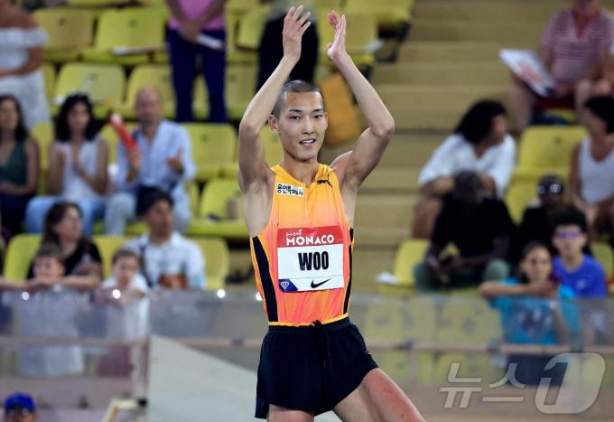 우상혁이 13일(한국시간) 열린 모나코 다이아몬드리그 남자 높이뛰기 경기에서 2m28로 공동 3위에 올랐다. ⓒ AFP=뉴스1
