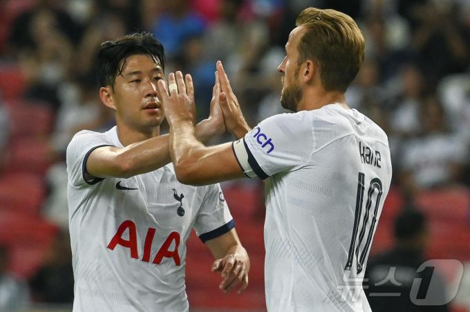 토트넘 홋스퍼에서 함께 뛰던 시절의 손-케 듀오 ⓒ AFP=뉴스1