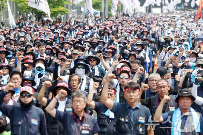[사진] 거리로 나선 공공운수노조