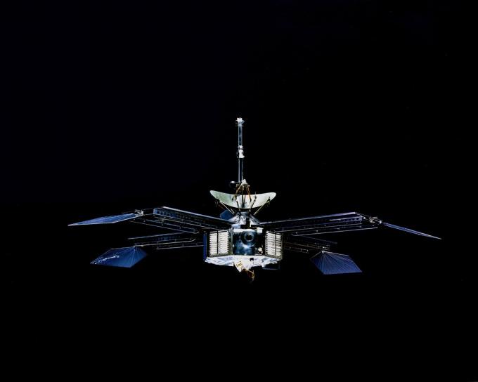 매리너 4호. (출처: NASA, 사진(1964), Wikimedia Commons, Public Domain)