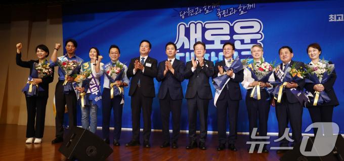 [사진] 예비경선서 확정된 민주당 당대표·최고위원 후보