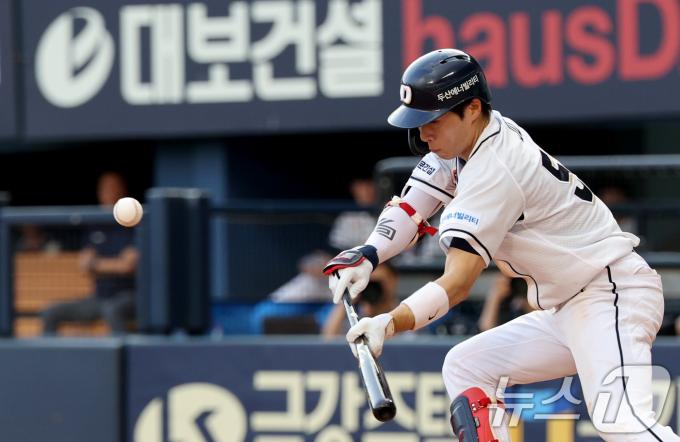 [사진] 결정적 순간 스퀴즈 작전 성공하는 두산