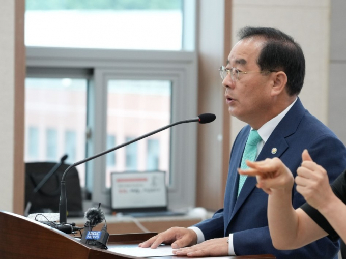 하윤수 부산교육감이 지난 8일 취임 주년 기자회견을 진행하고 있다./사진=부산교육청