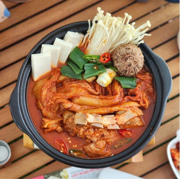 고인돌(묵은지김치찜밀키트)./사진=광주시