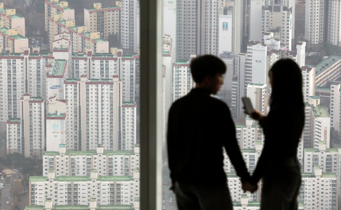 수도권 청약 당첨자의 약 60%가 30대 이하로 조사됐다. 사진은 서울시내 한 아파트 밀집 지역. /사진=뉴시스