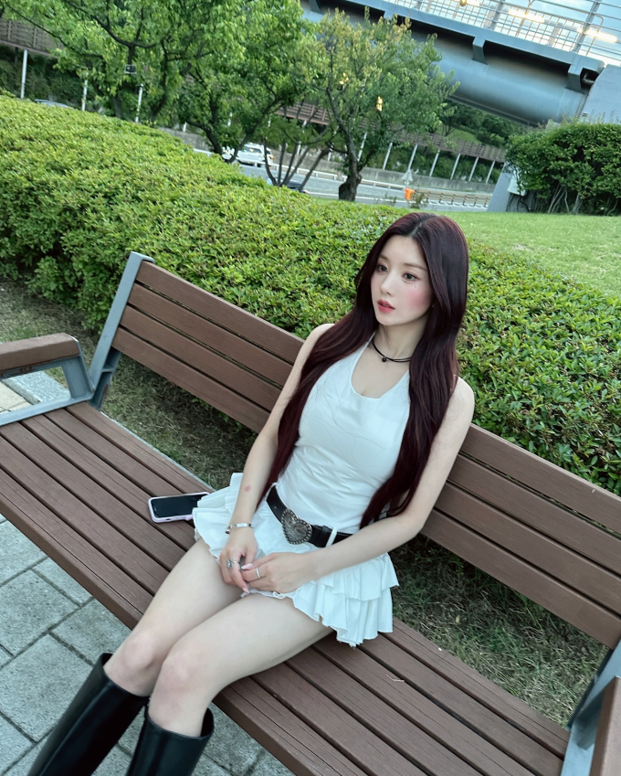 사진=권은비 인스타그램